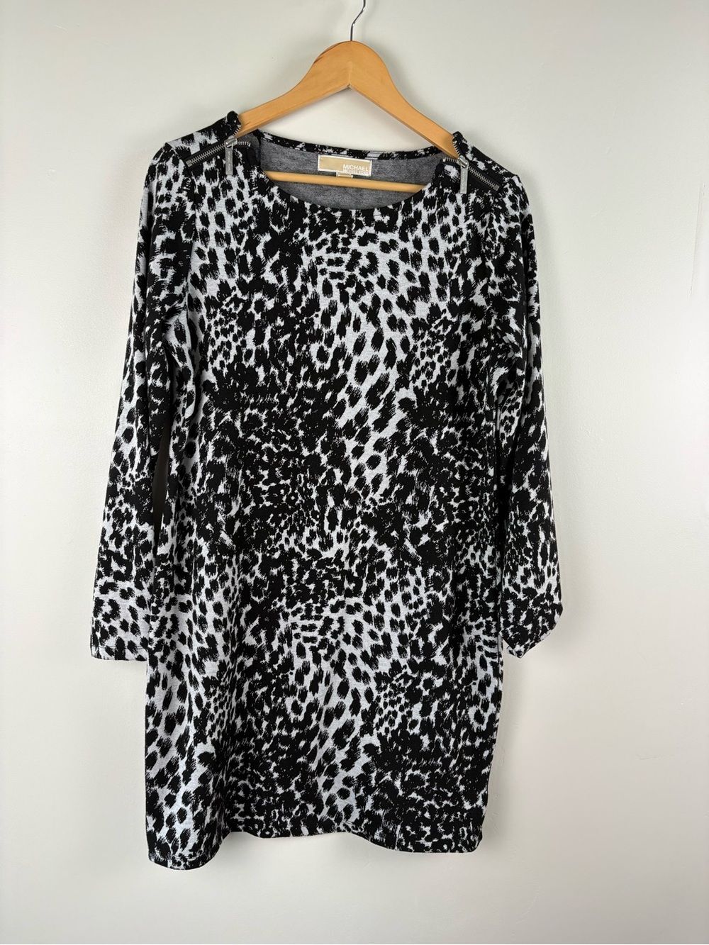 MICHAEL Michael Kors Black White Leopard Knit Shift Dress Women's Large Sleeves